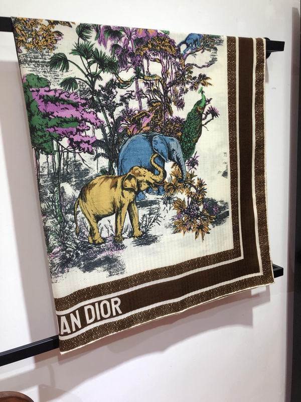 Dior 140X140cm 70%羊绒 30%真丝 E32